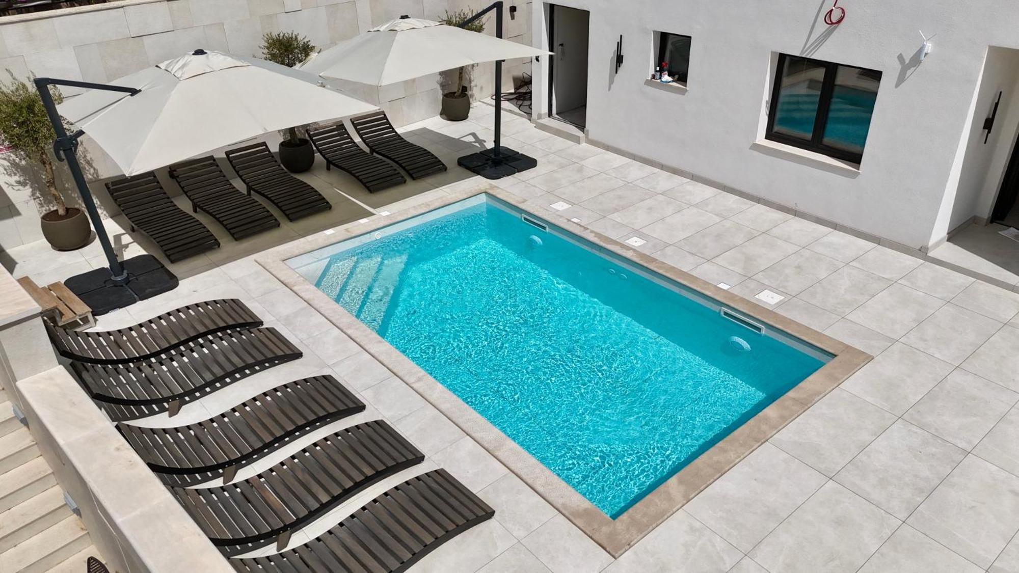 Apartment Sara Trogir Exterior photo